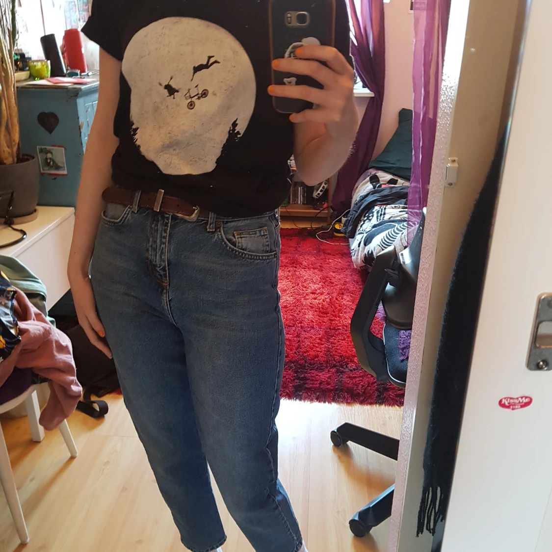 Svart tshirt med E.T.-tryck