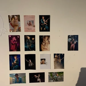Harry styles  - 14 bilder på Harry styles! Säljer endast alla tillsammans 