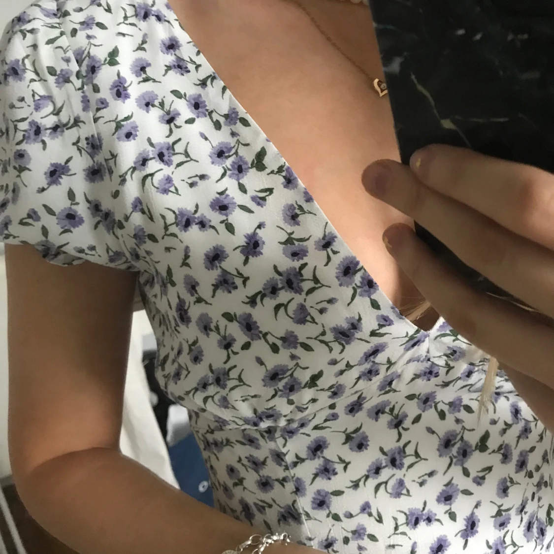 Blommig klänning - 91