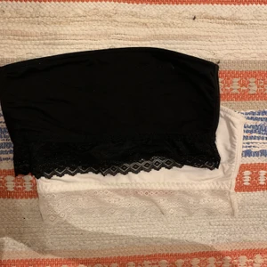 Två bandeau toppar  - Ändats provade. En för 50 elr båda för 80. 🌸