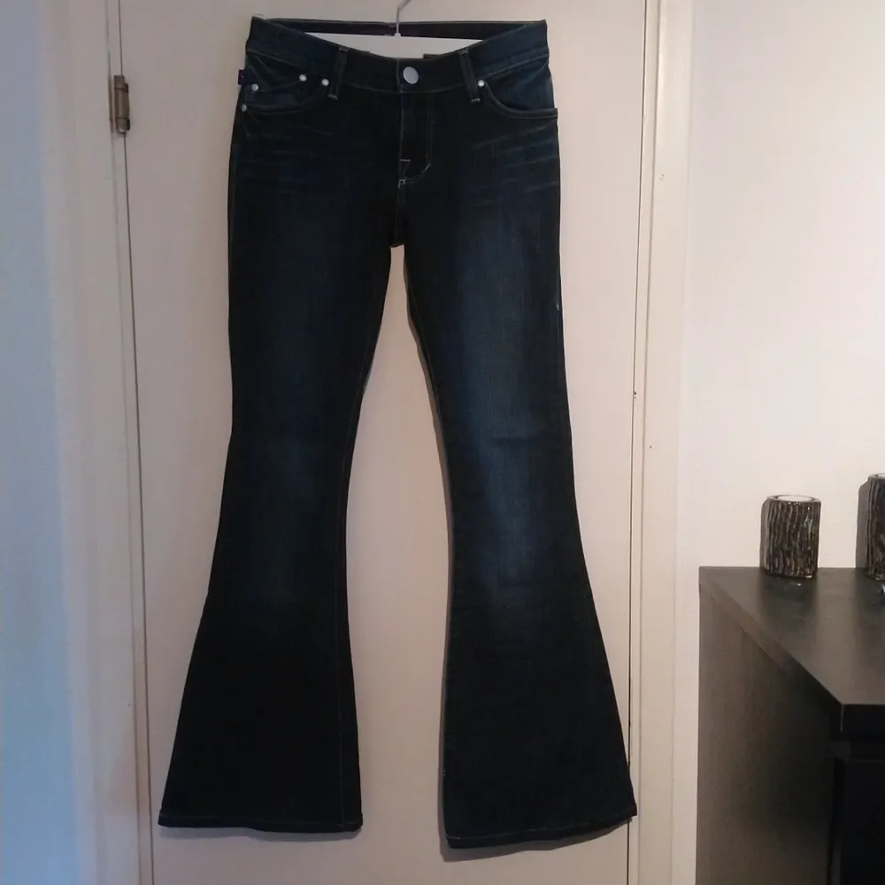 Jeans Victoria Beckham. Jeans & Byxor.
