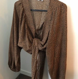 Crop blus - Storlek S