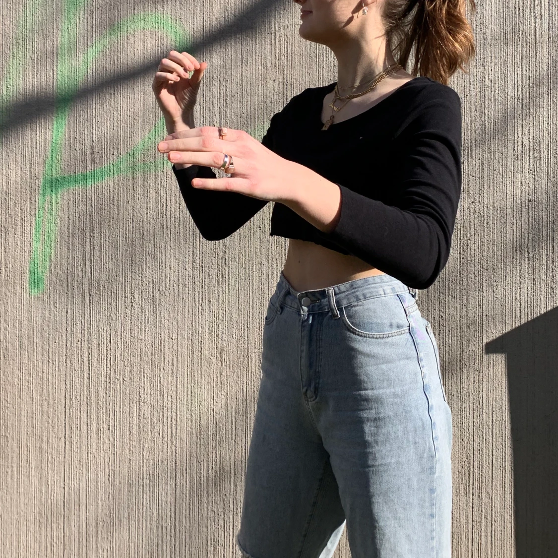 Croppad Tommy Hilfiger tröja - 90