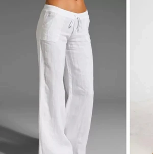 Linnebyxor  - Säljer mina oandvända linnebyxor med prislappen kvar, då dom är för stora för mig ❤️😙 Byter gärna mot ett par i storlek S eller säljer till ett bra pris 🥰 skriv gärna vid frågor 🤍💕