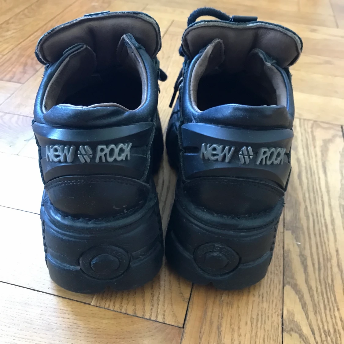 New Rock Black Tower - 91