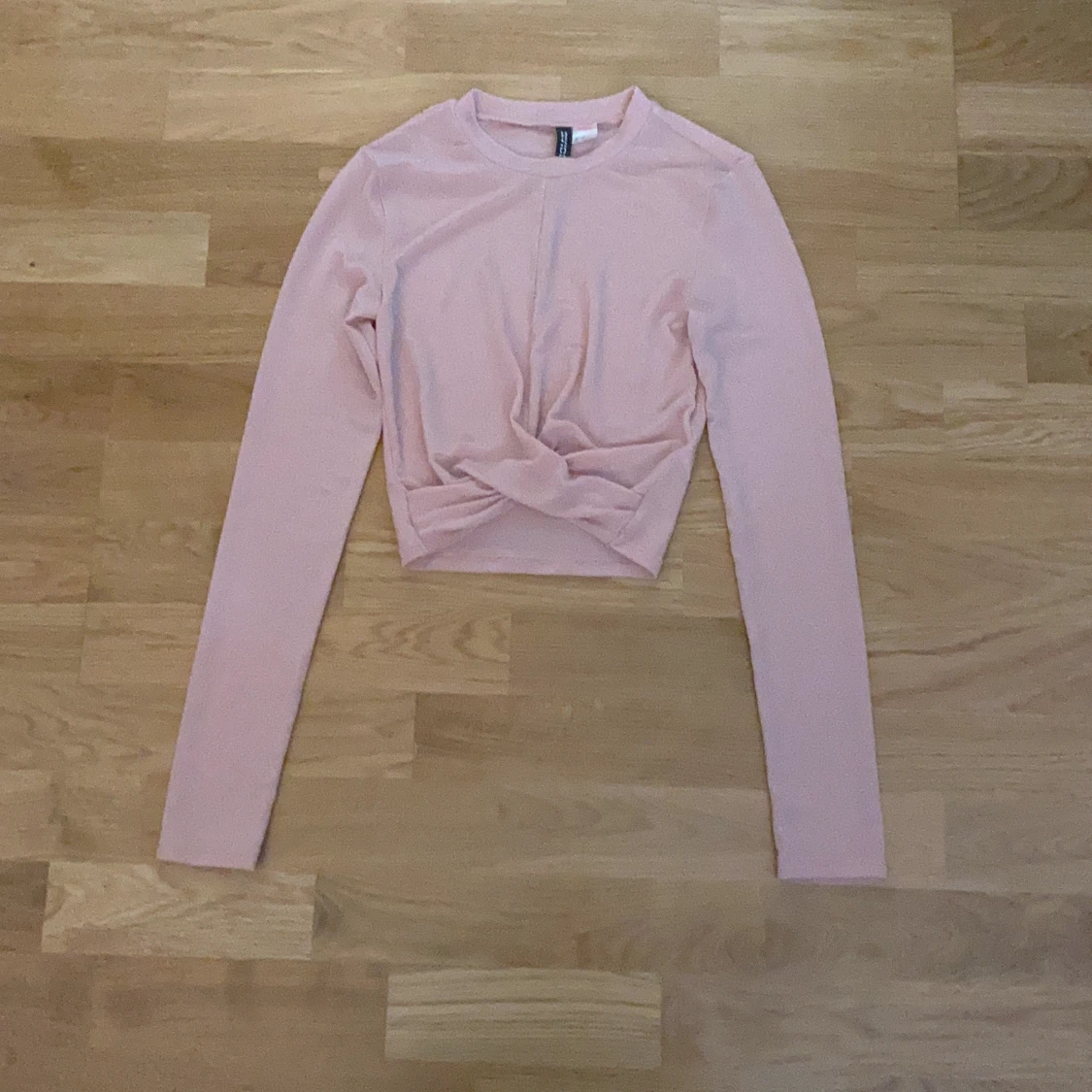 Ljusrosa glitter croptop  - 90