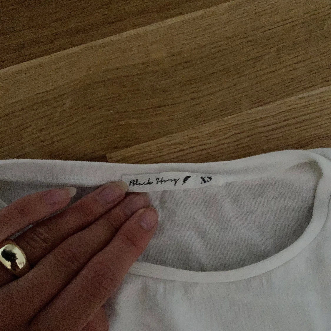 Vit tshirt med tryck - 91