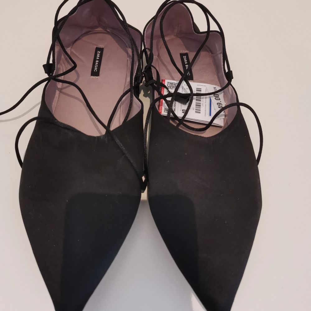 Ballerina skor med snöre | Plick Second Hand