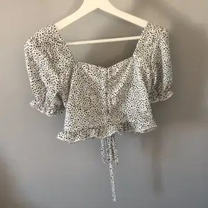 Söt topp, aldrig använd