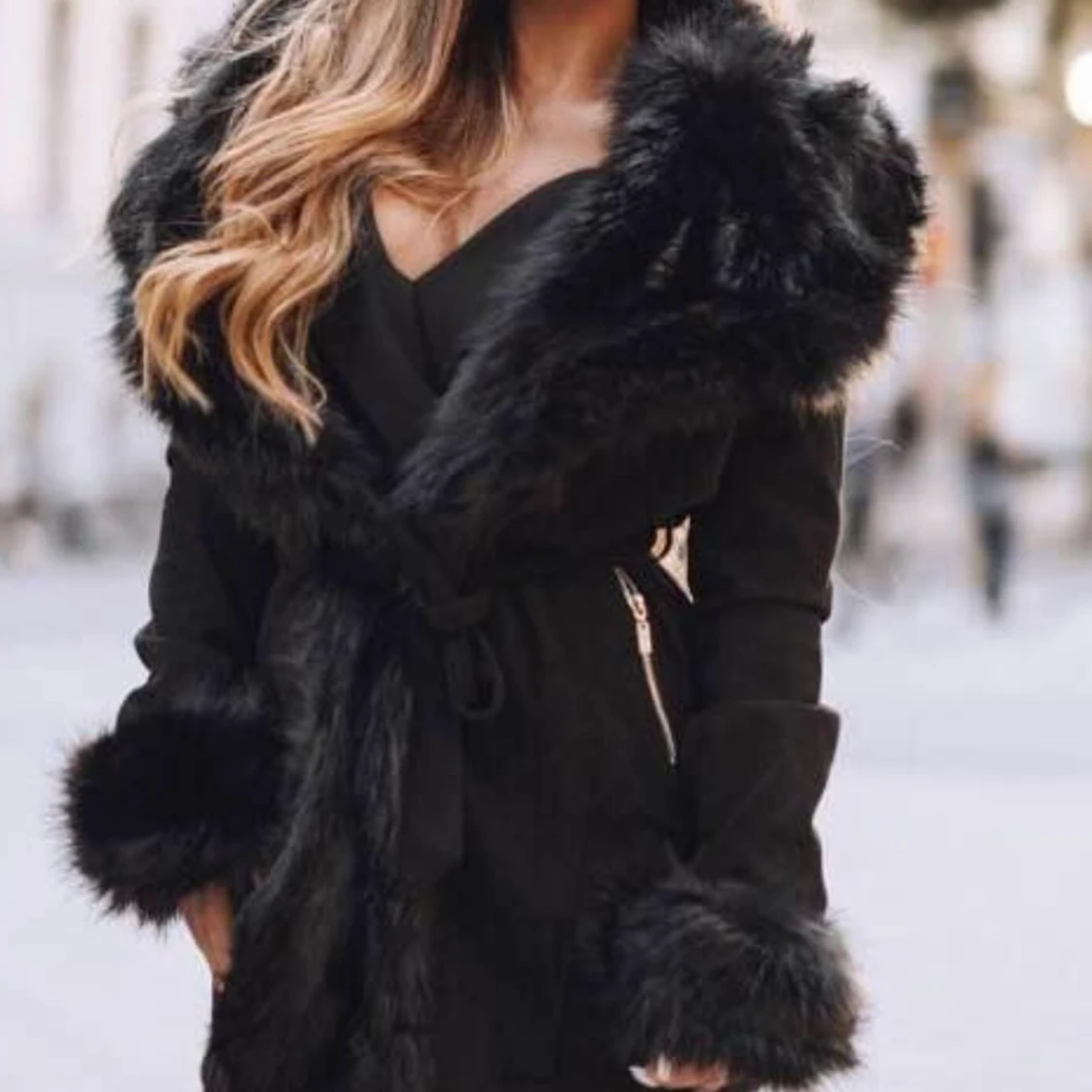 Pälsjacka / kappa. Storlek S - 91