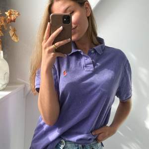 in very good condition Polo Ralph Lauren Polo in a lovely lavender colour size XL 💜