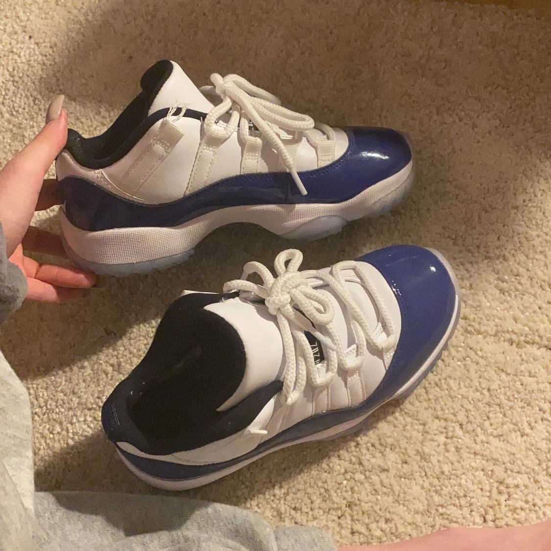 Jordan 11s, storlek 36 - 91