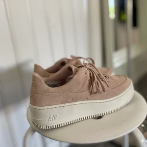 Nike air force 1 - Använda 3 ggr