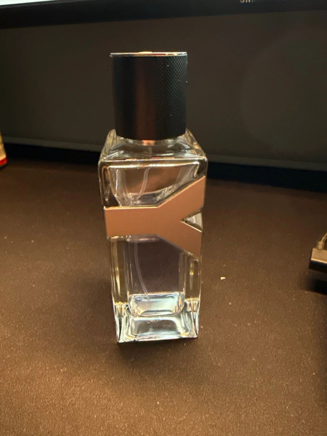 Yves Saint Laurent parfymflaska - 2