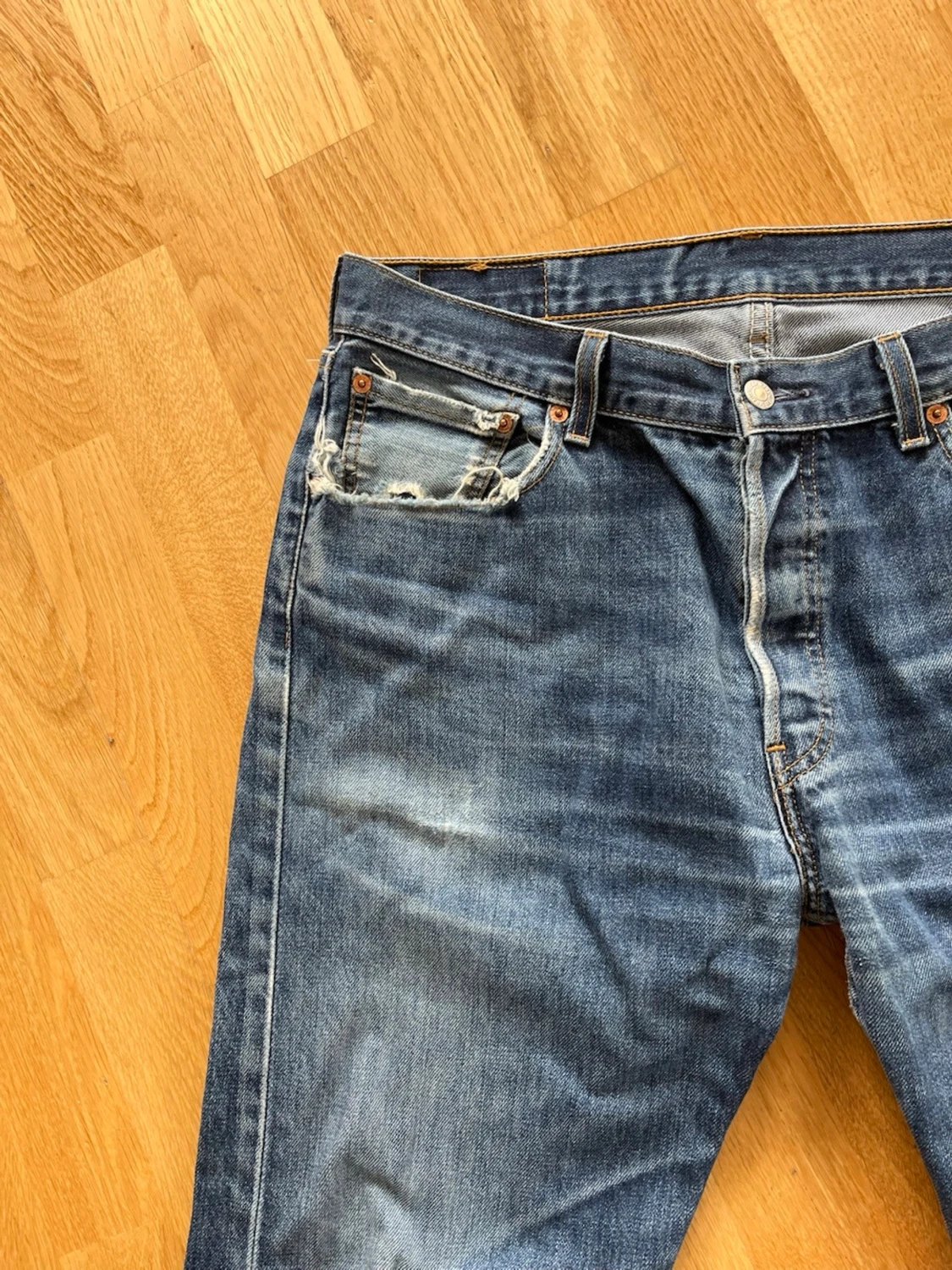 Vintage Levis 501 - 3