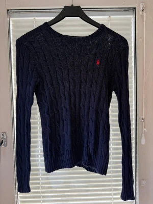 Ralph Lauren kabelstickad tröja  - Fin stickad tröja från Ralph lauren