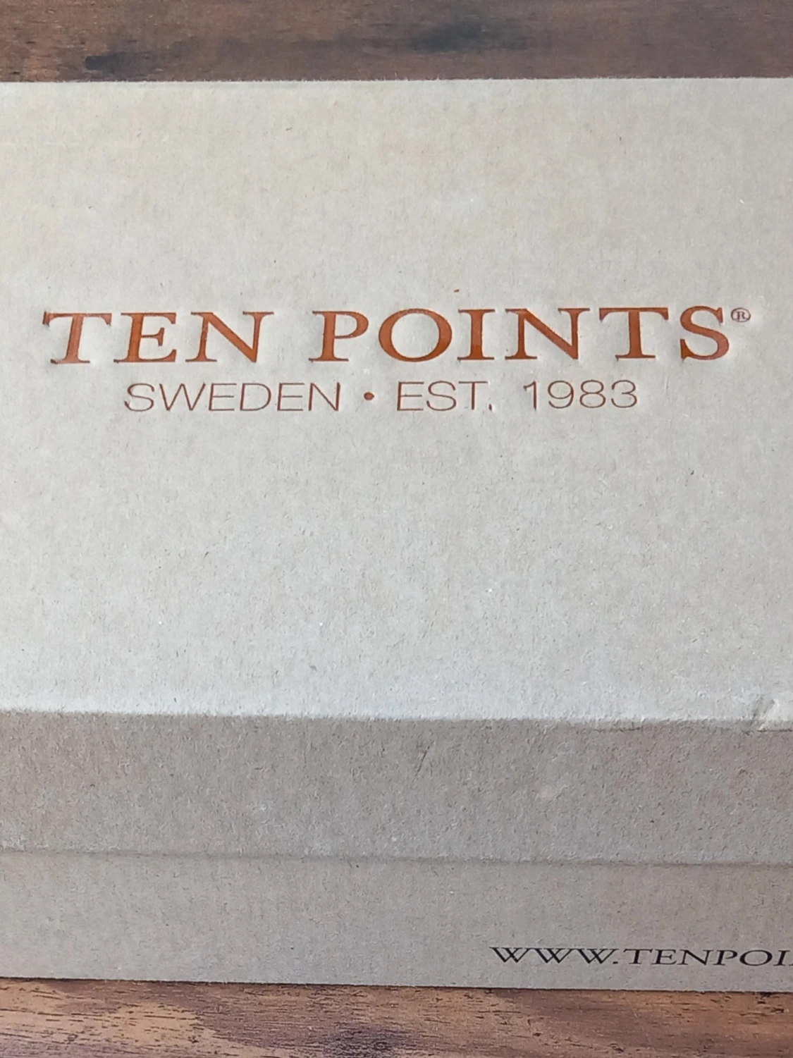 Silvriga loafers med vit sula från Ten Points storlek 36 - 6