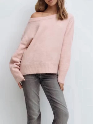 Off shoulder tröja🌟 - Säljer denna off shoulder tröjan från Gina☺️