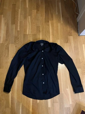 Navy Skjorta - Slim fit