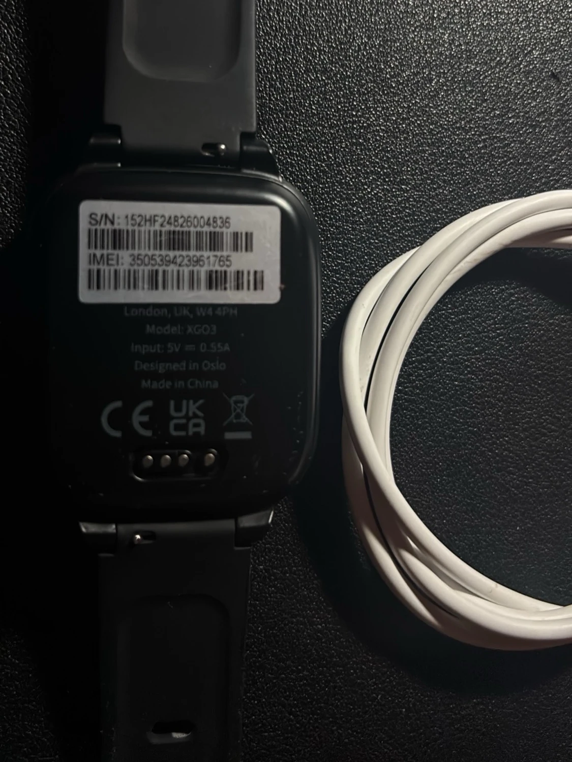 Svart smartklocka med camo-armband - 3