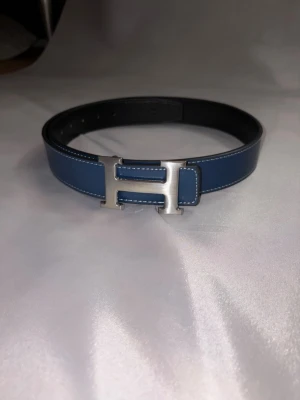 HM bälte  - Fint blått bälte 