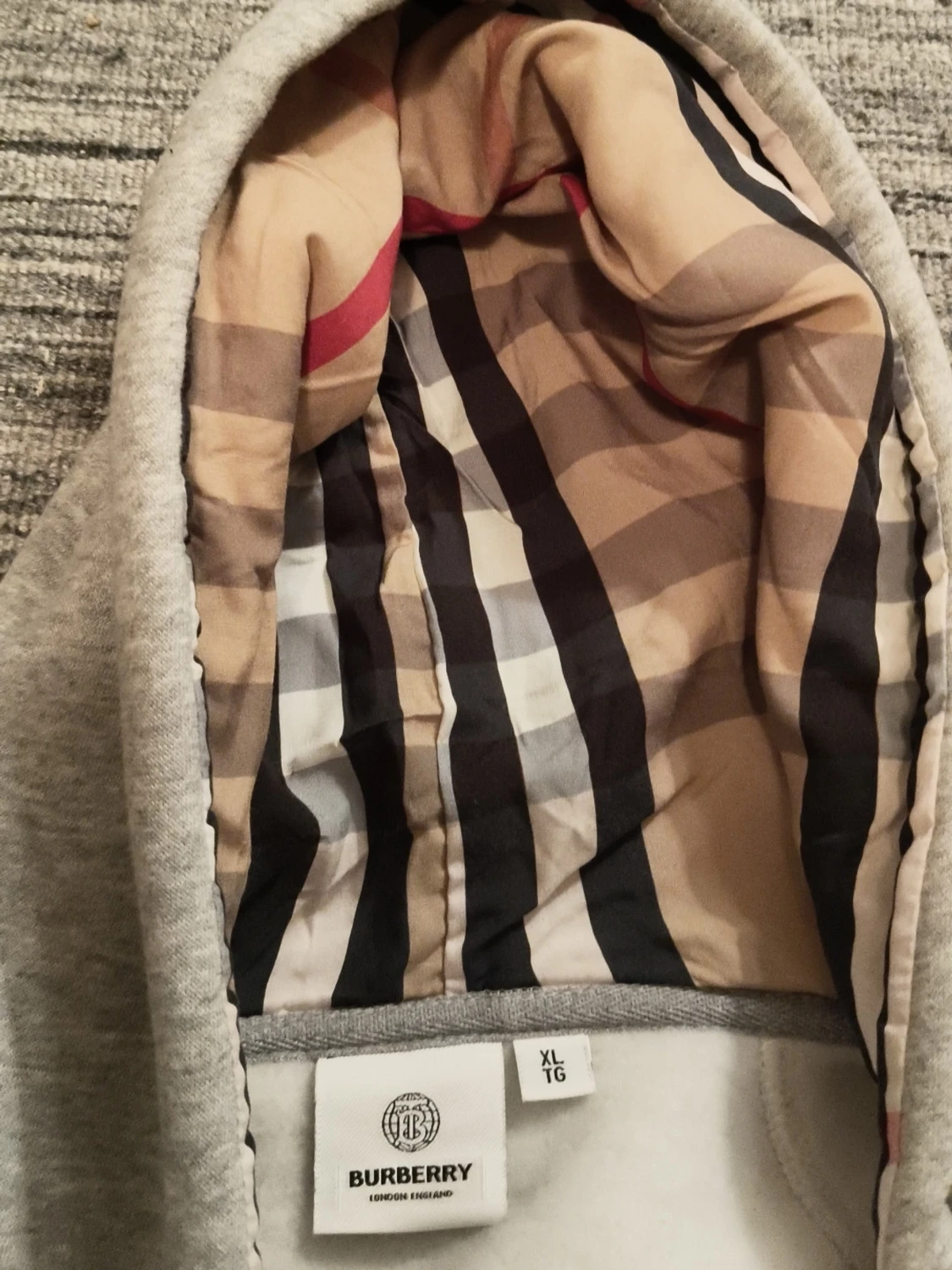  Burberry grå zip up hoddie  - 3