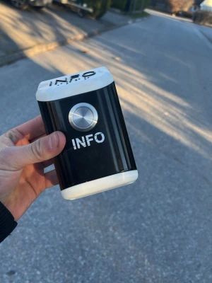 Bus knapp för blinda - Buss knapp för blinda går att koppla upp via buss kubar i Stockholm den funkar