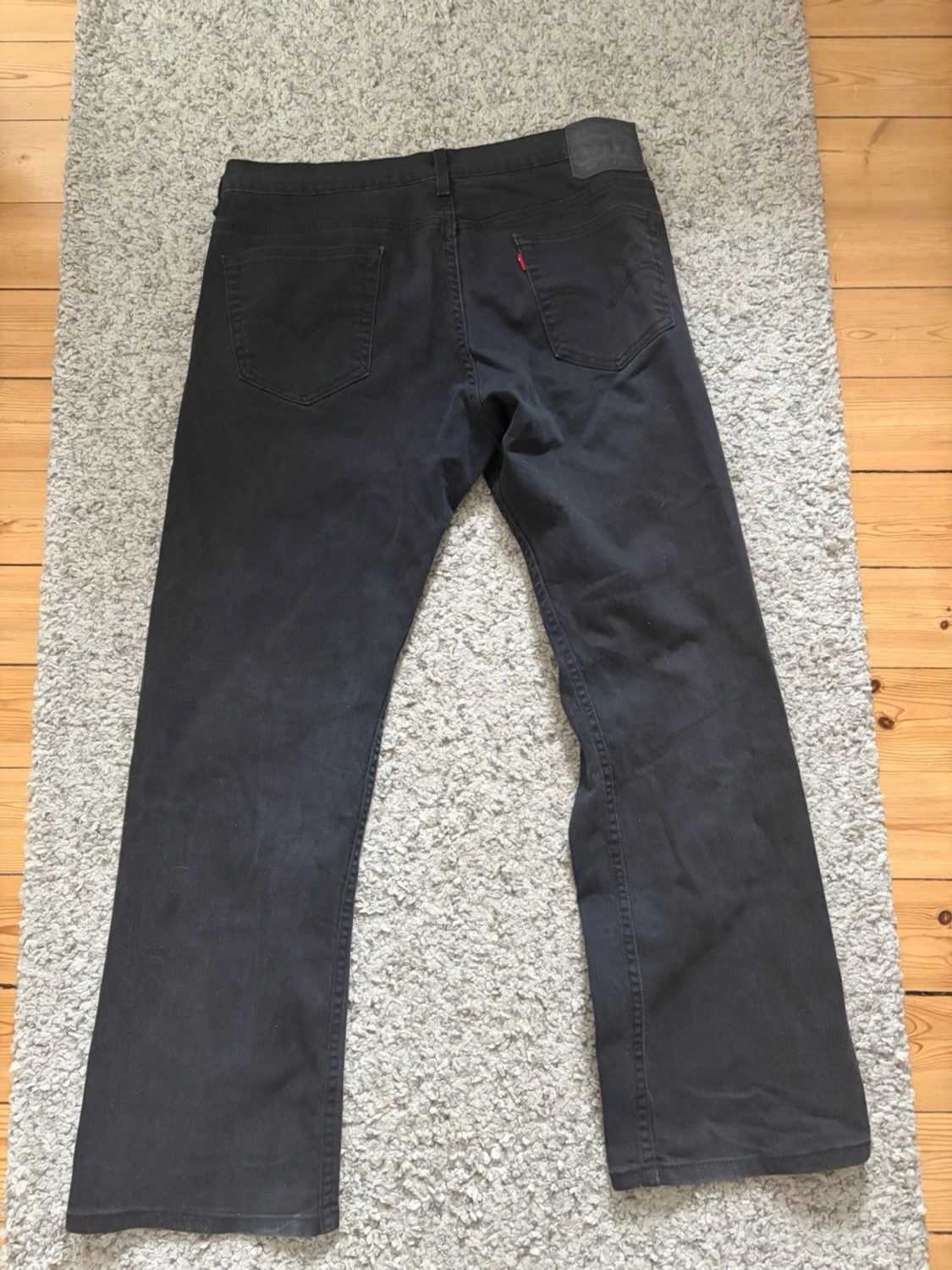 Svarta Levi's 569 - 1