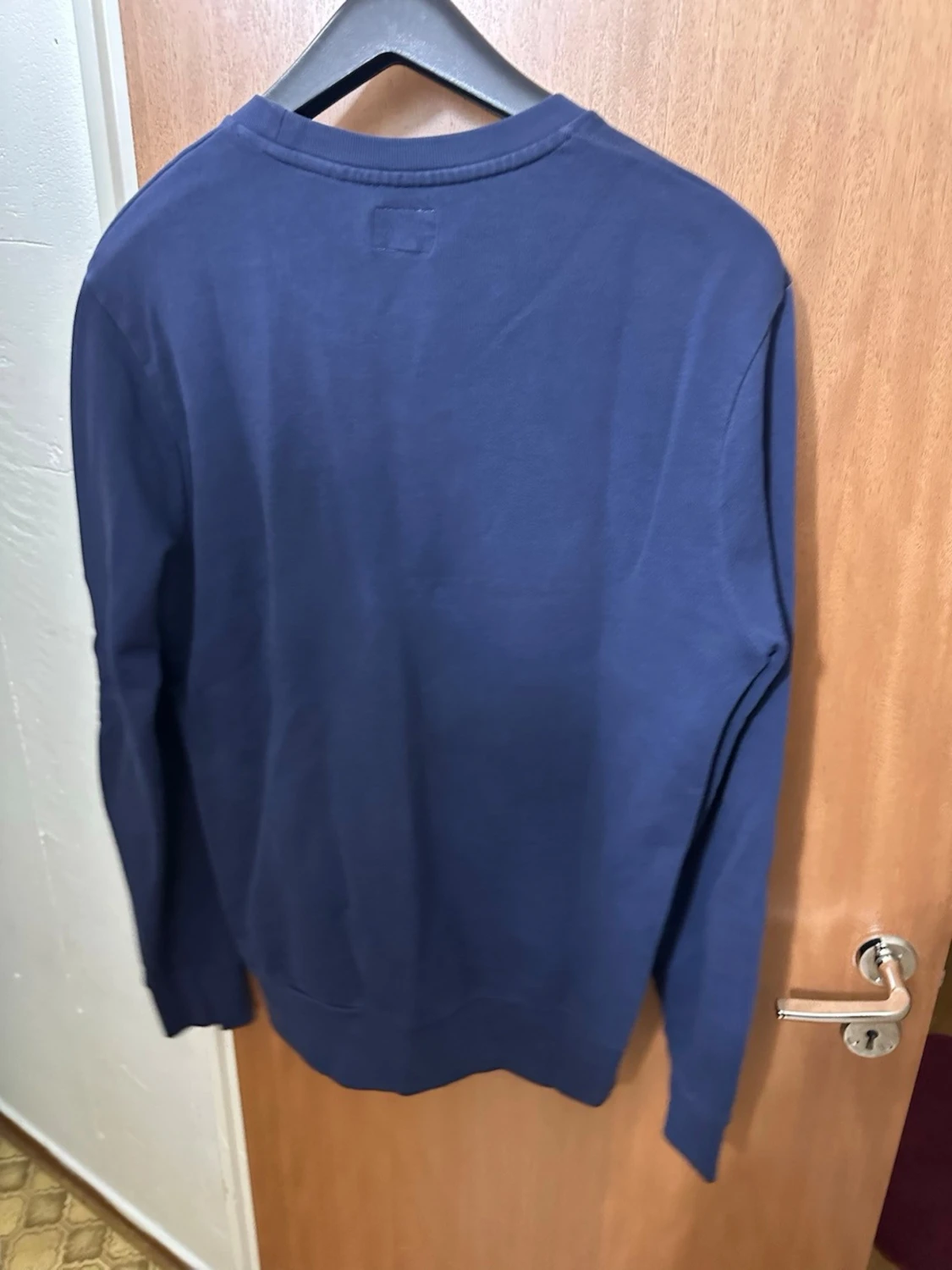 Blå och röd stickad tröja från Levi's - 1