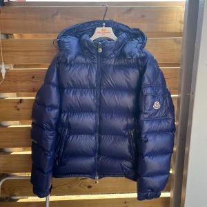 Moncler maya - Storlek M