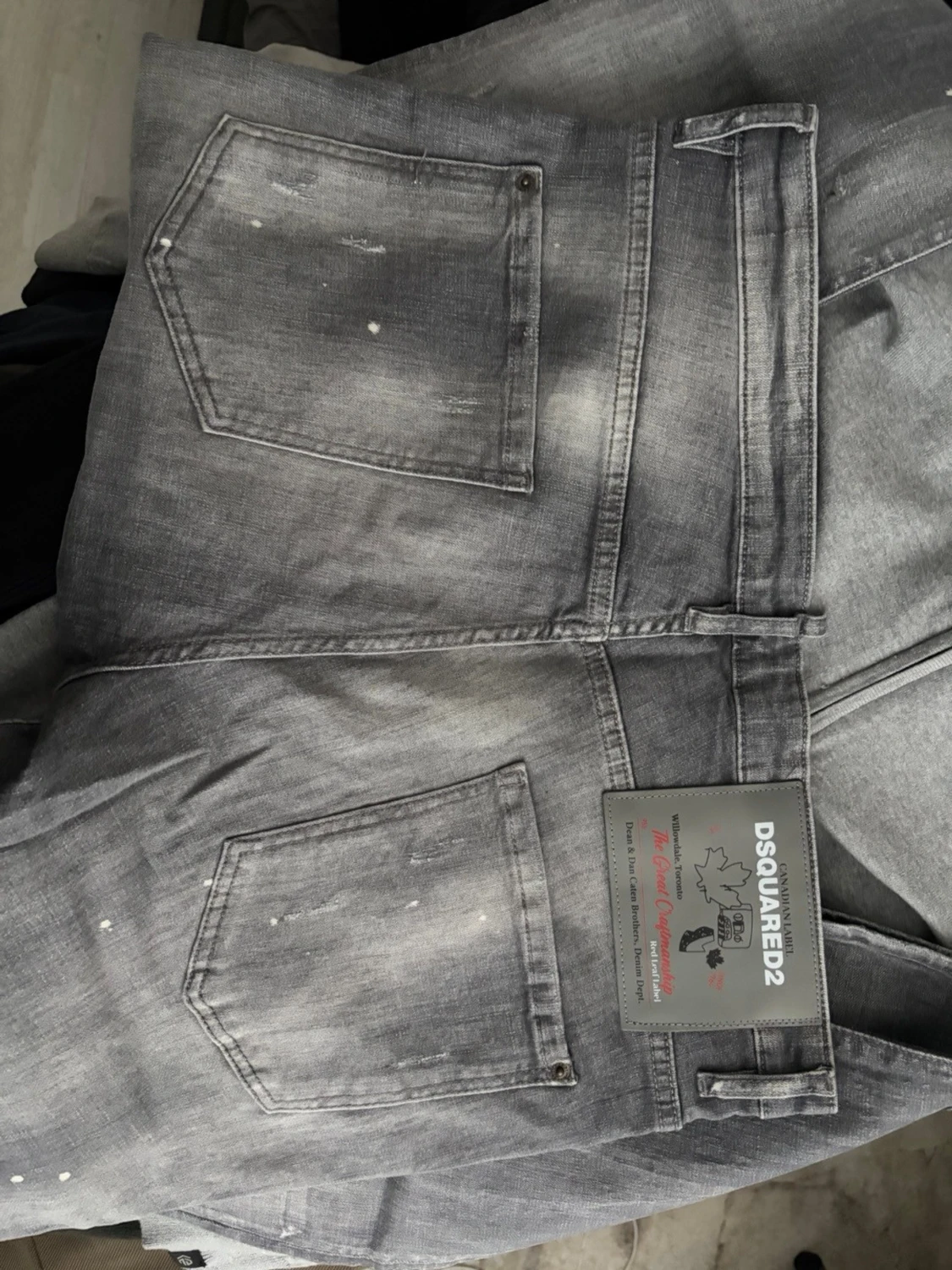 Grå slitna jeans från Dsquared2 - 2
