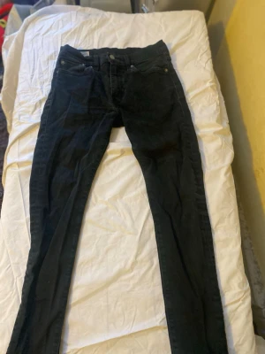 Quality clothing Levi’s premium  - Säljer ett par Quality clothing Levi’s premium San Francisco, Cal, Oanvända (10-11 år )