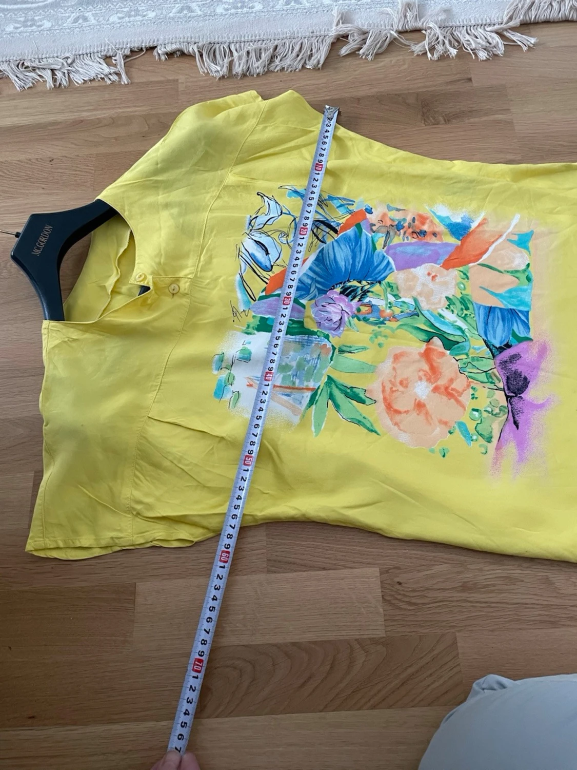 Gul tuzzi  blus med färgglatt tryck - 4