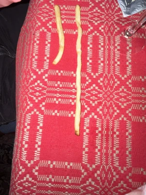 Världens längsta pommes - VÄRLDENS LÖNGSTA POMMES!!!! I HELA VÄRDEN!!!!