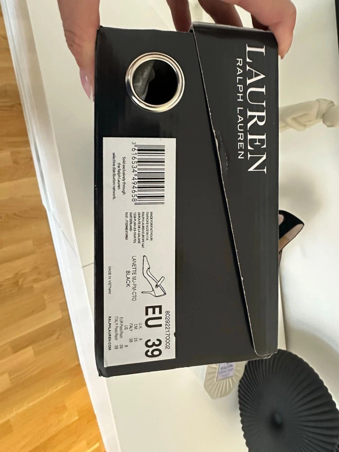 Svarta pumps från Lauren Ralph Lauren