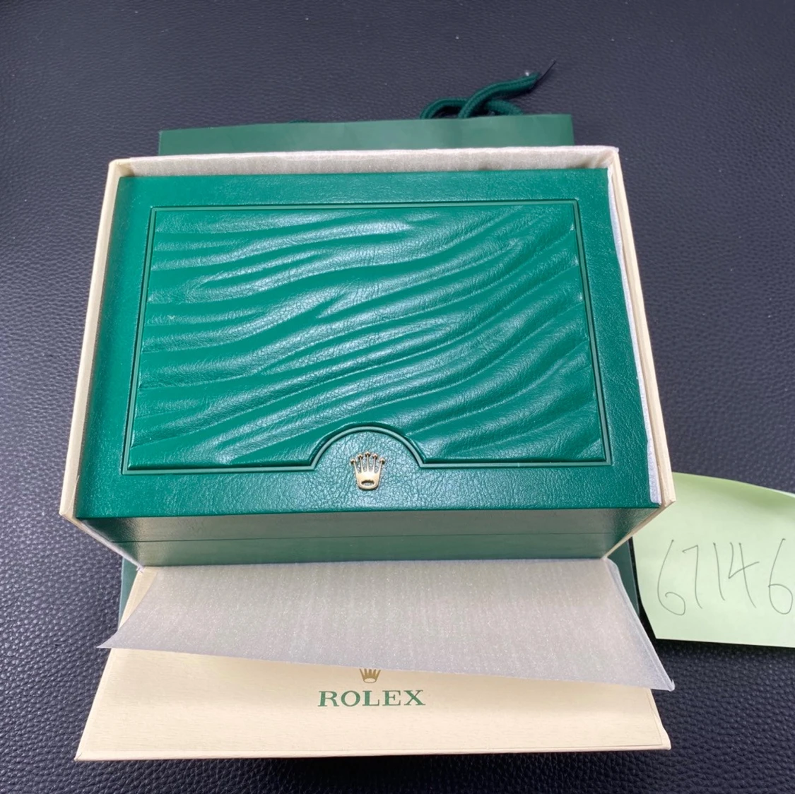 Submariner Date Hulk - 3