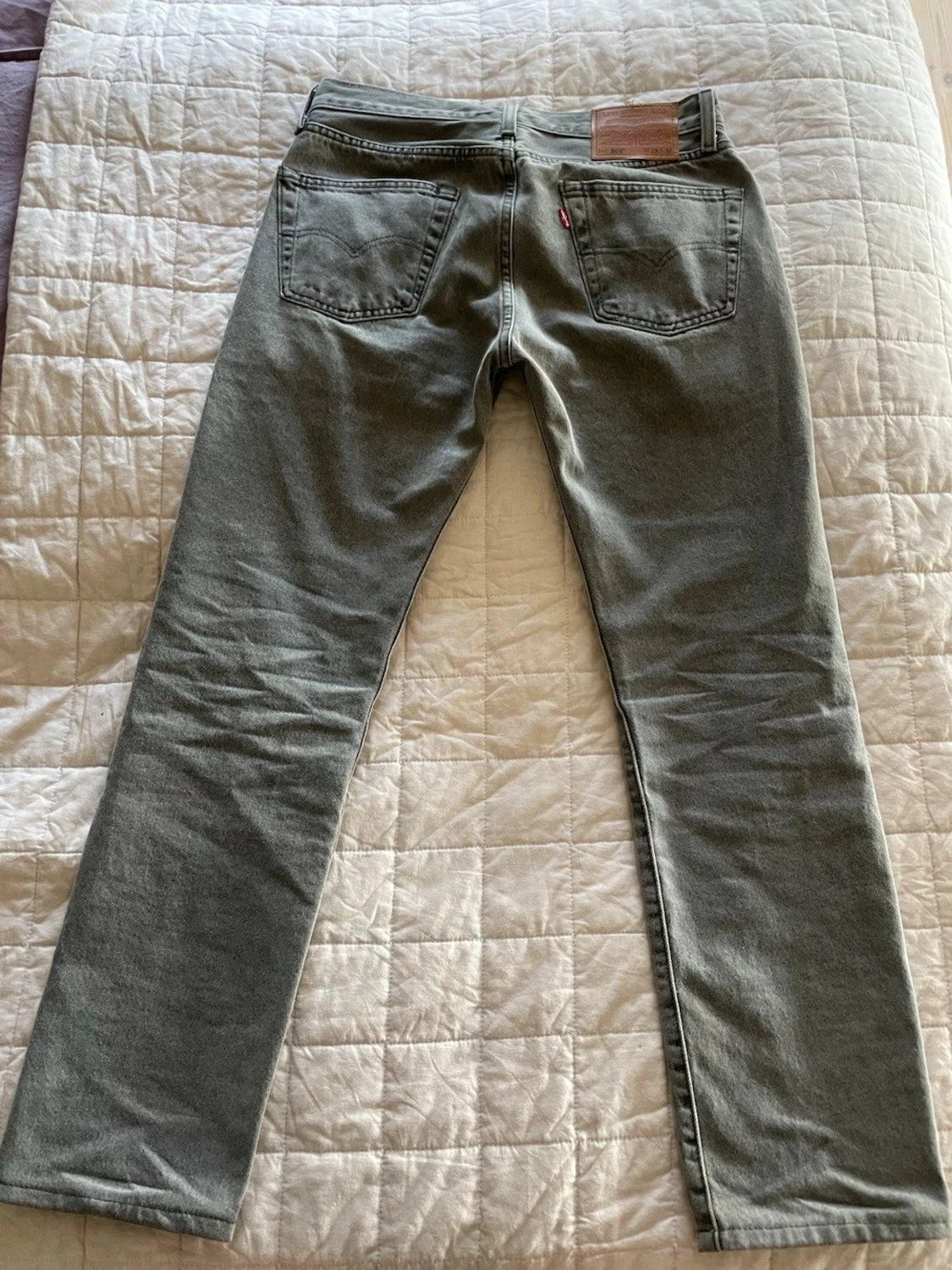 Grå Levi's 501 jeans - 1