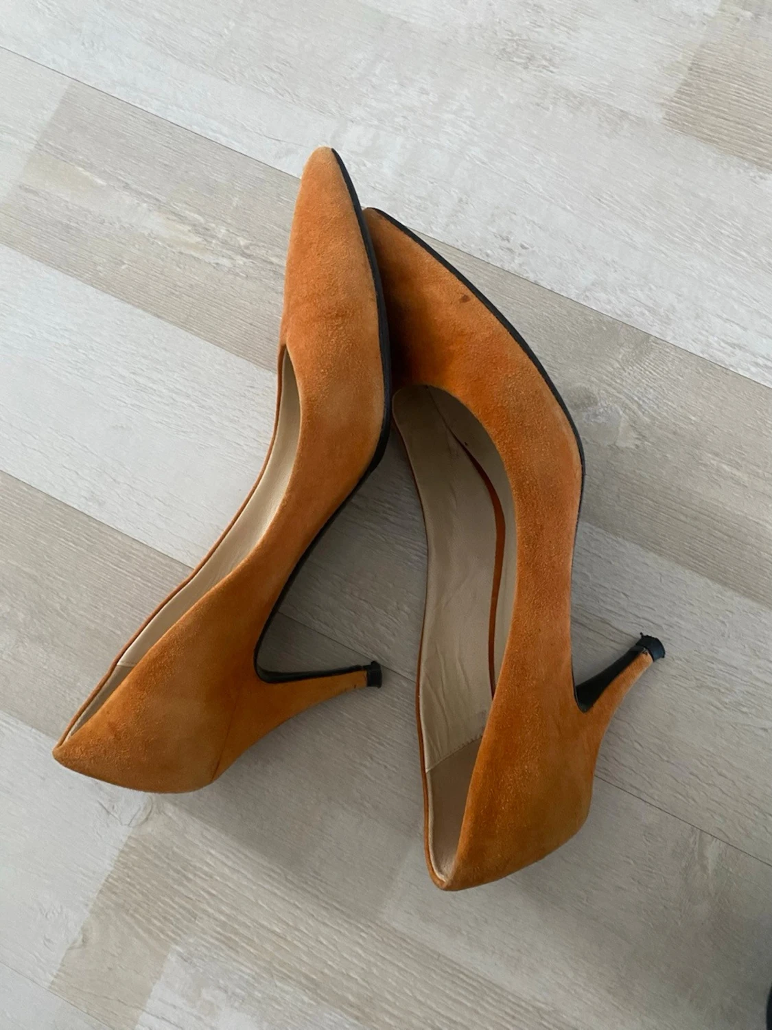 Orange mocka pumps med spetsig tå - 3