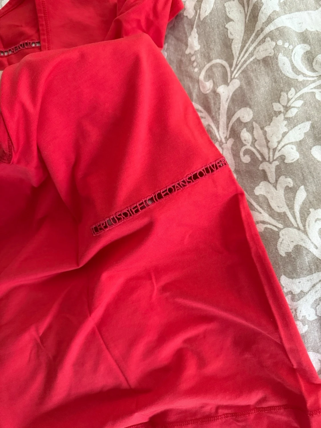 Red top for you - 3