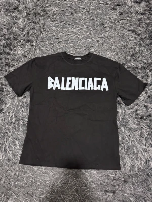 Baalee t shirt - Size M, brand new, good quality