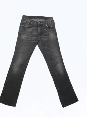 NUDIE SELVAGED JEANS - • Svarta selvage jeans från Nudie CO! • 30/32 • Riktigt snygg och sällsynt tvätt! • Modellen är Slim Jim (Bootcutish variant) • Jeansen tillverkas inte längre vilket gör dom ännu mer sällsynta! • Hör av dig kring frågor eller pris förfrågan! •