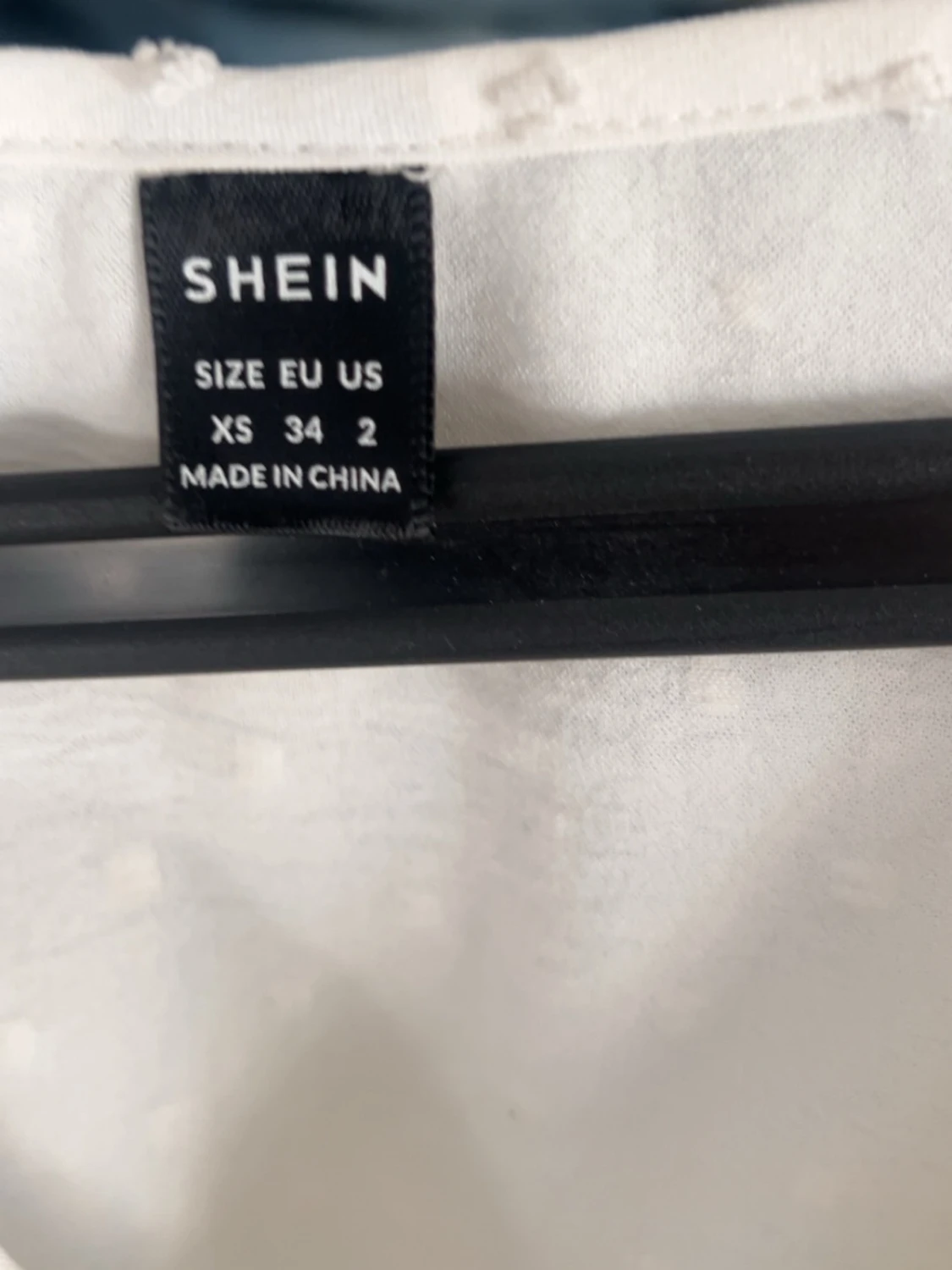 Vit blus med volangärm från Shein - 2