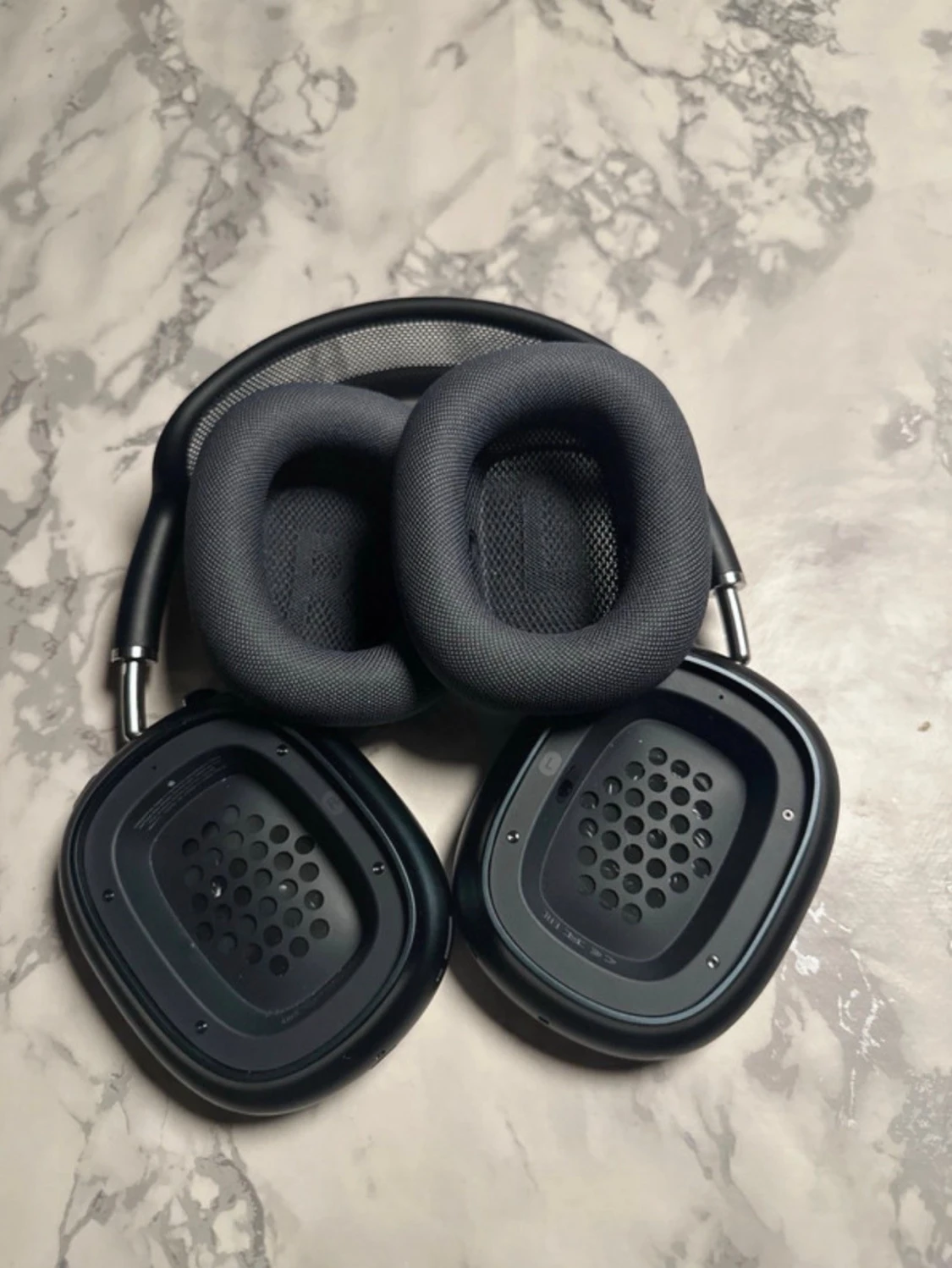 Apple AirPods Max mörkgrå hörlurar - 2