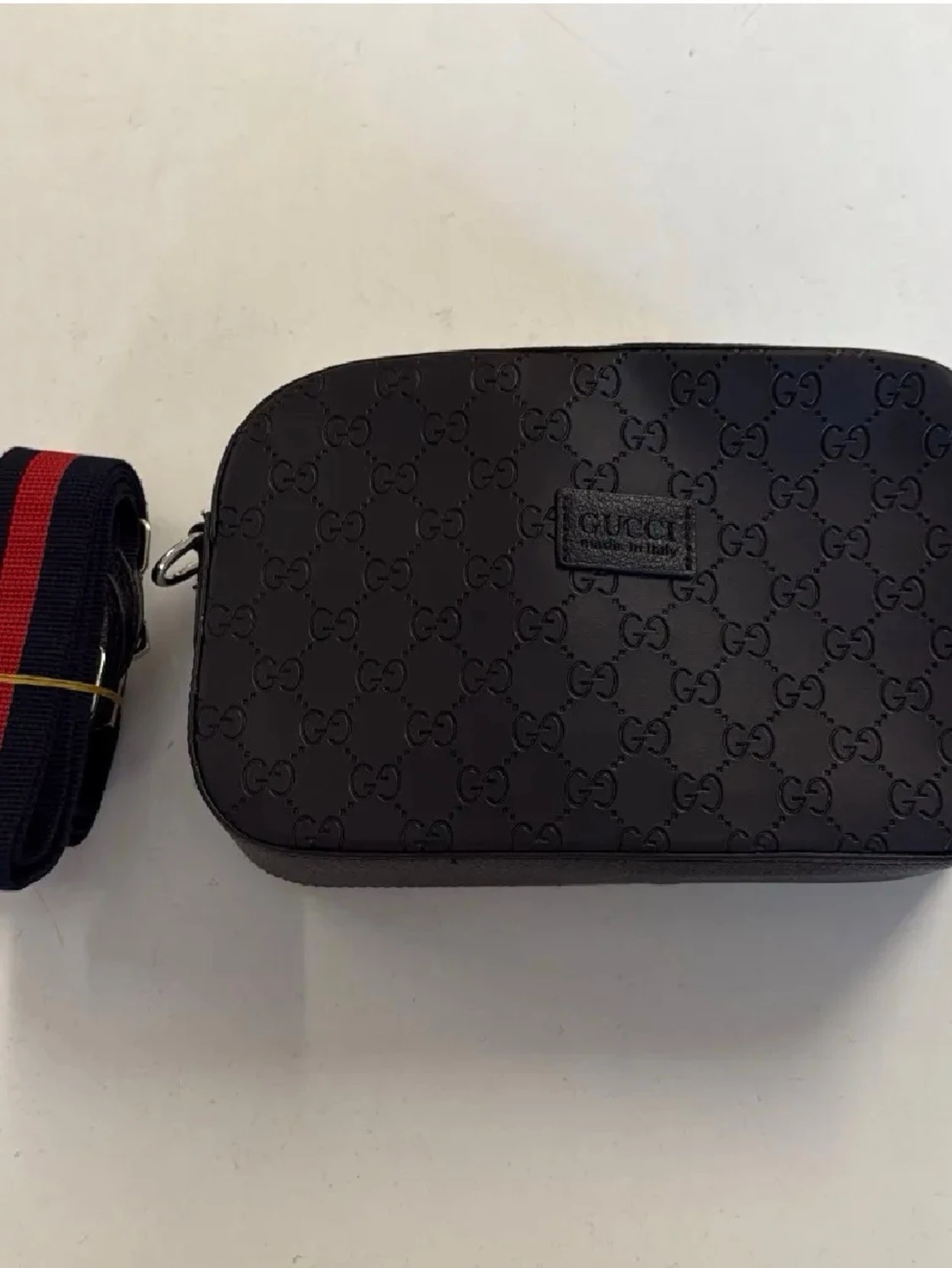 Svart axelväska från Gucci