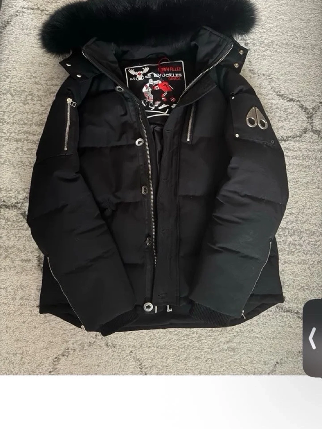 Svart dunjacka från Moose Knuckles - 3