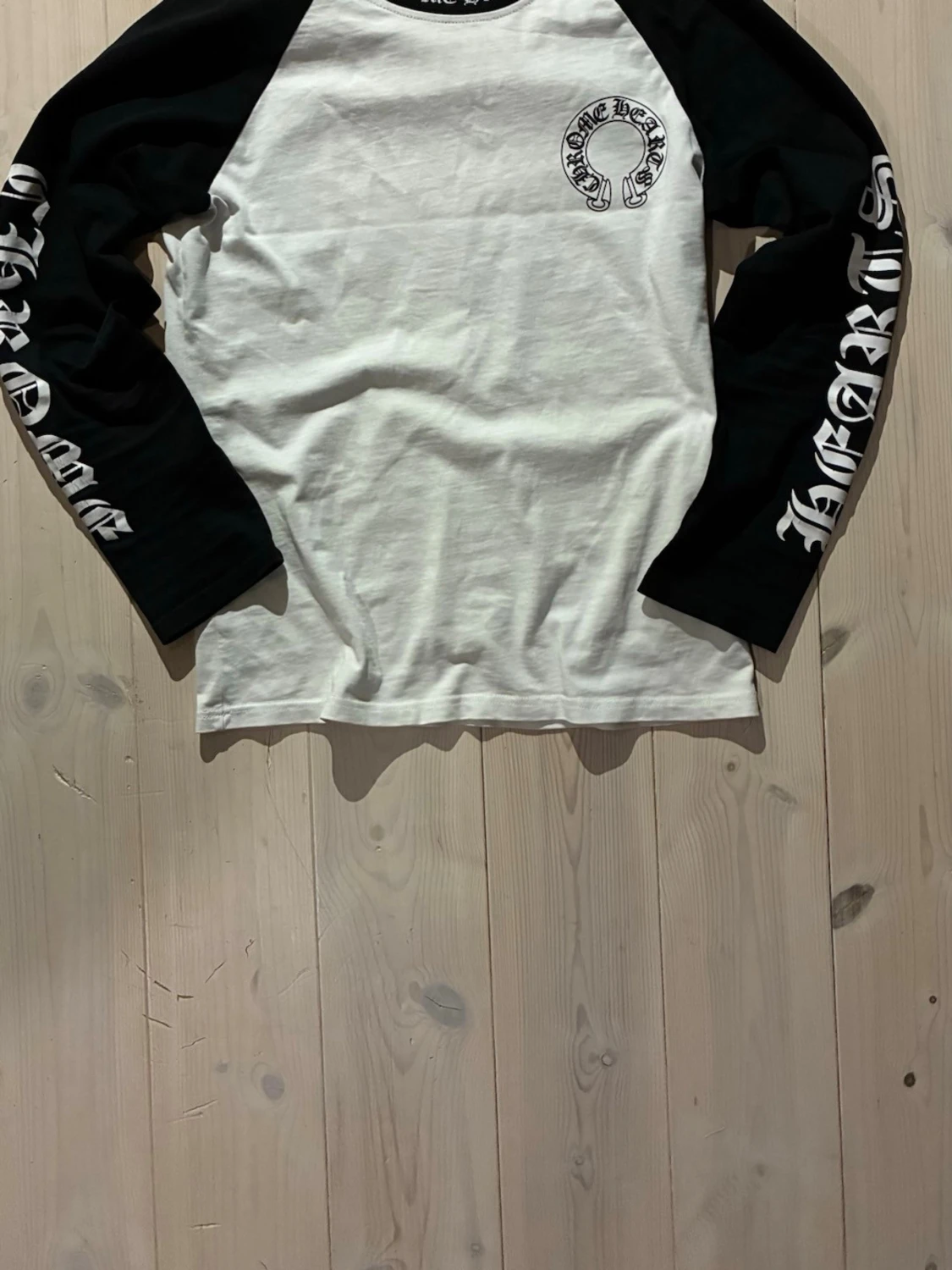 Chrome Hearts svartvit långärmad tröja