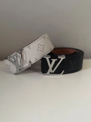 Lv bälte | Bundle  - Helt ny, skickas inom kort tid 