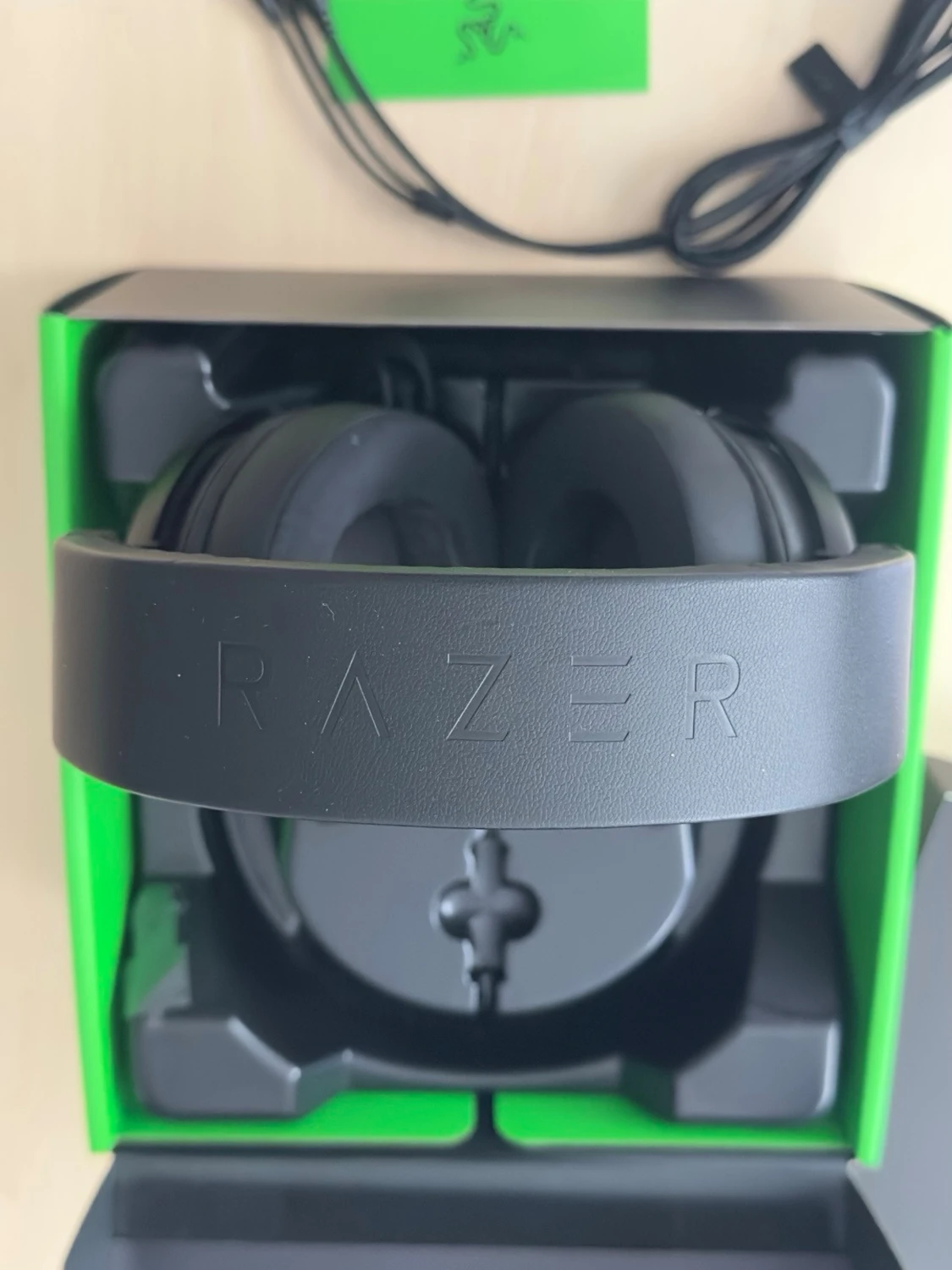 Razer Kraken gaming headset svart - 4
