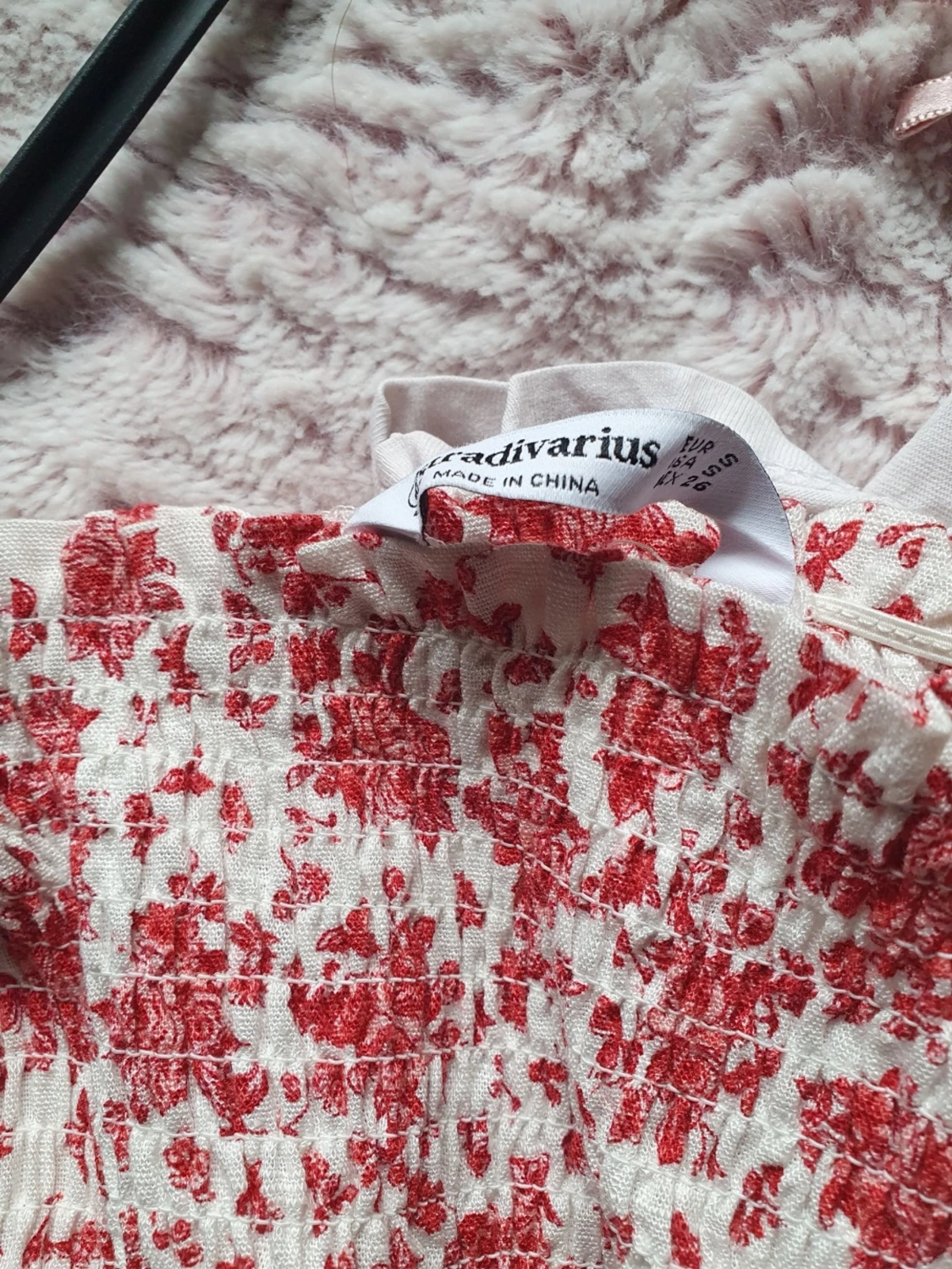 Blommig kortklänning Stradivarius - 1
