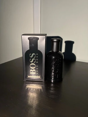 Hugo Boss Bottled Parfym 90 ml - Det går att beställa 30 ml och 10 ml vid intresse, vid köp av fler parfymer får man paketpris